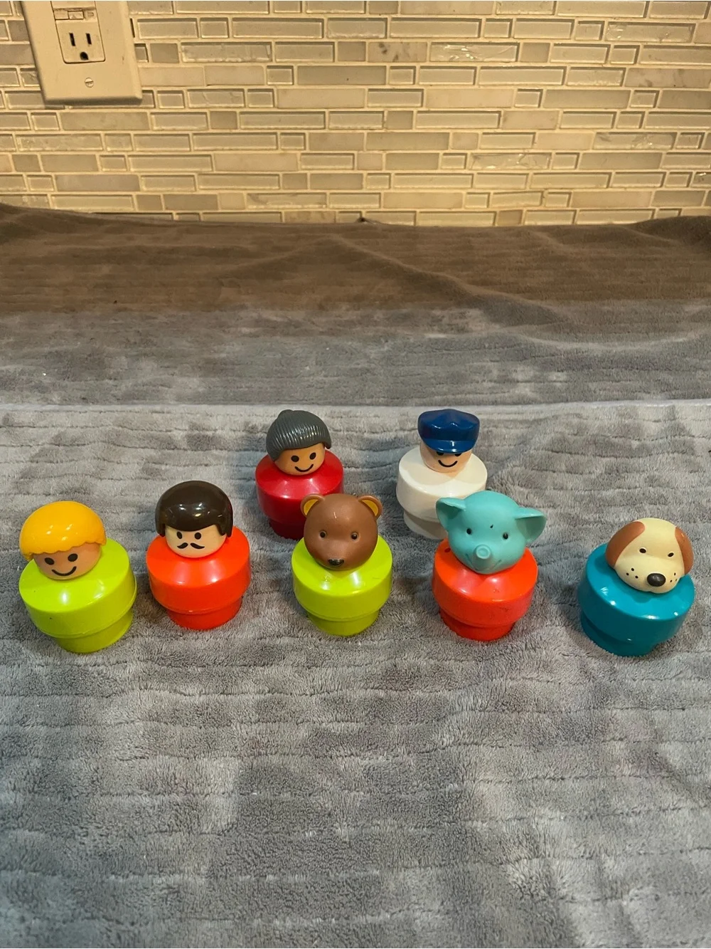 Vintage Fischer Price Little People Toys Lot Of 8